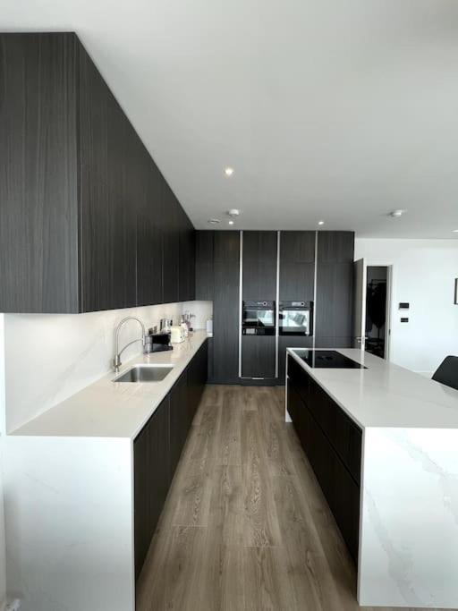 Apartament Greystones Marina View Penthouse Zewnętrze zdjęcie